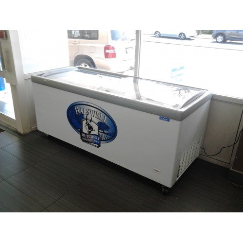Ice Cream, Ice, & Novelty Freezers