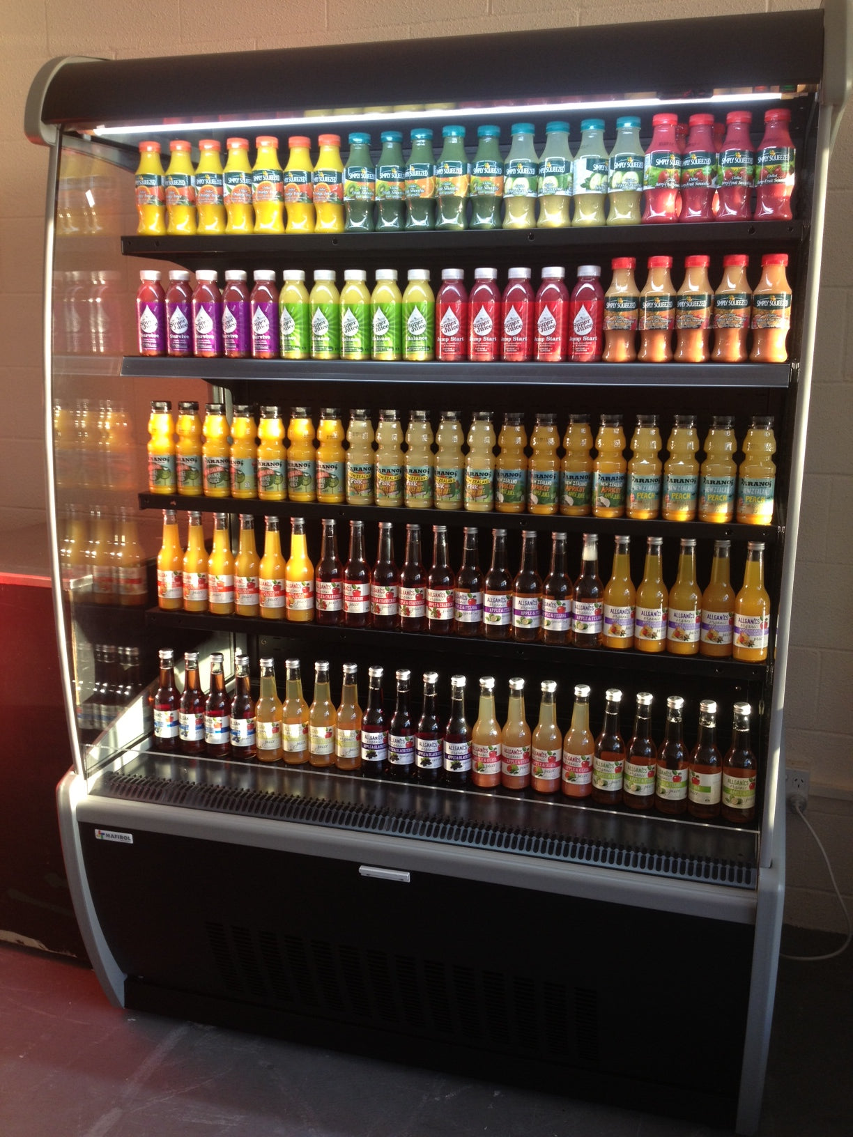 Album Wall Delis - POA